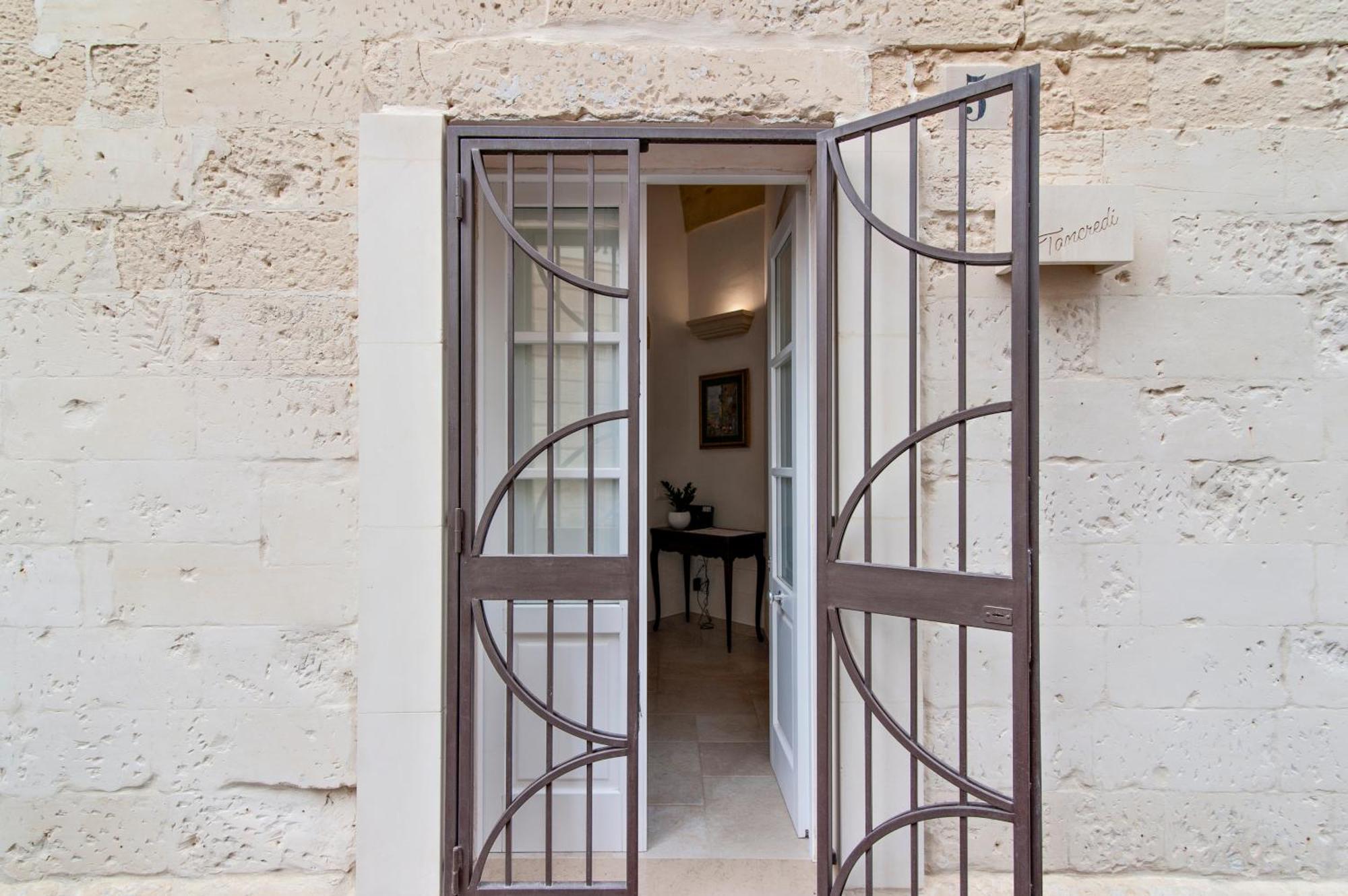 Tancredi Suites - Lecce Selection Exterior photo